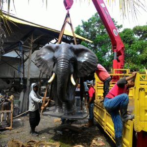 kelik-studio-semar-mesem-jual-patung-gajah-seni-patung-bali