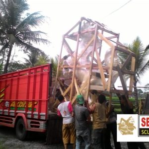 kelik-studio-semar-mesem-patung-fiber-kuda-online-kerajinan-dari-kayu