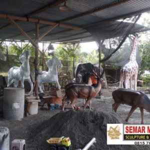 Jual Patung Dari Fiber Patung Ultraman Murah Jasa Pembuatan Patung Kuda