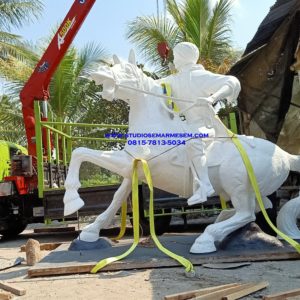 Pabrik Patung Plastik Patung Maskot Jasa Pembuatan Patung Jakarta