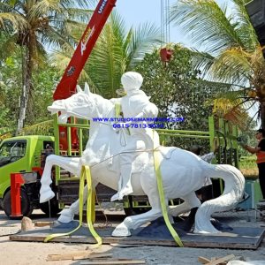 Patung Resin Jogja Patung Fiber Jogja Patung Kuda Ciputra