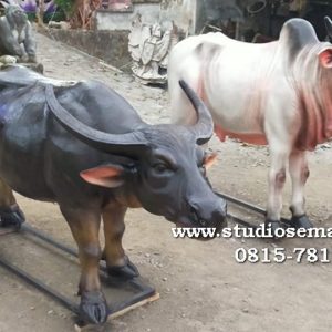 Patung Sapi Di Bali Contoh Patung Sapi Foto Patung Sapi