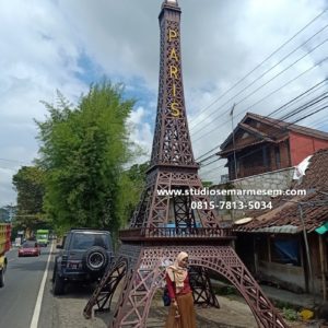 Replika Eiffel Di Tasikmalaya Tukang Taman Makassar Replika Menara Eiffel Galvalum