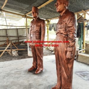 Patung Figuratif Patung Torso Patung Deformatif